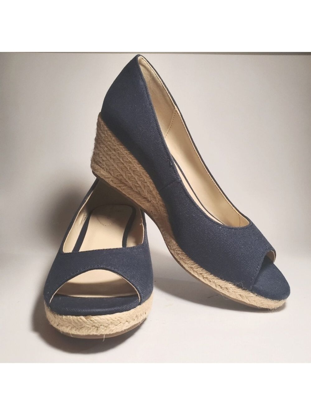 BANDOLINO Nuri Peep Toe Espadrille Wedge Navy Canvas Women's 7.5 M - NWOT